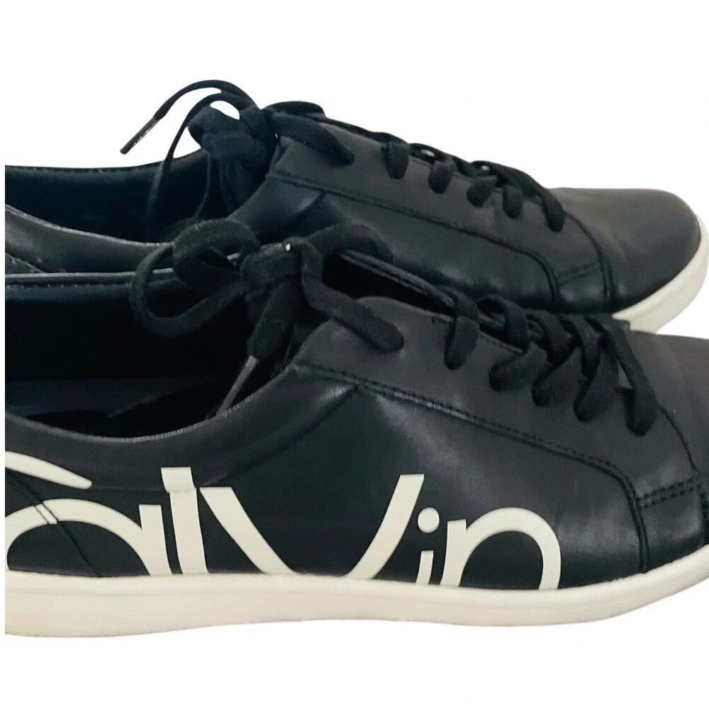 Calvin‎ Klein Womens Black Leather Low Top Logo Sneakers White Contrast Sole - Picture 2 of 7
